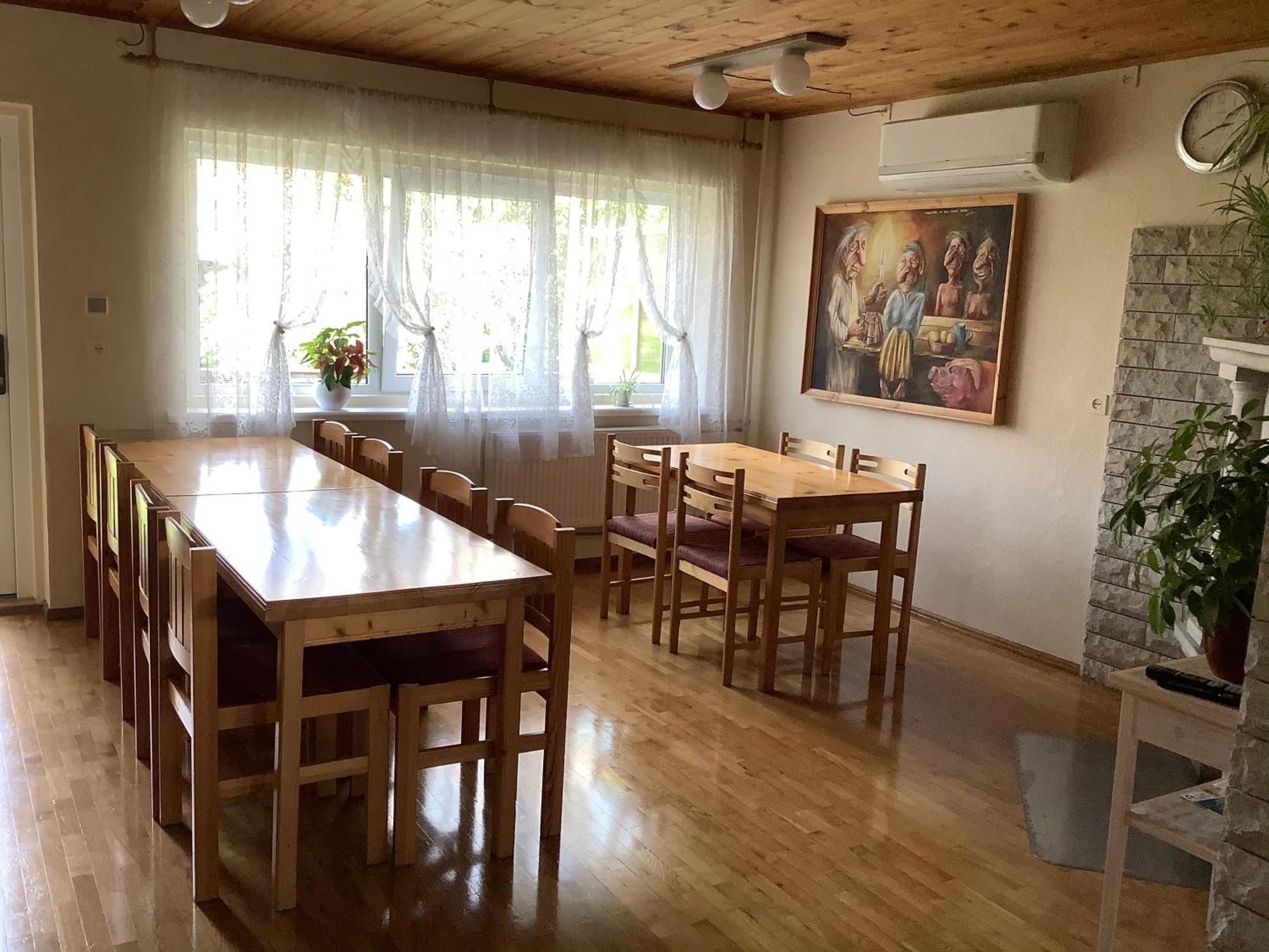 Pärna Guesthouse&Apartments Kuressaare Extérieur photo