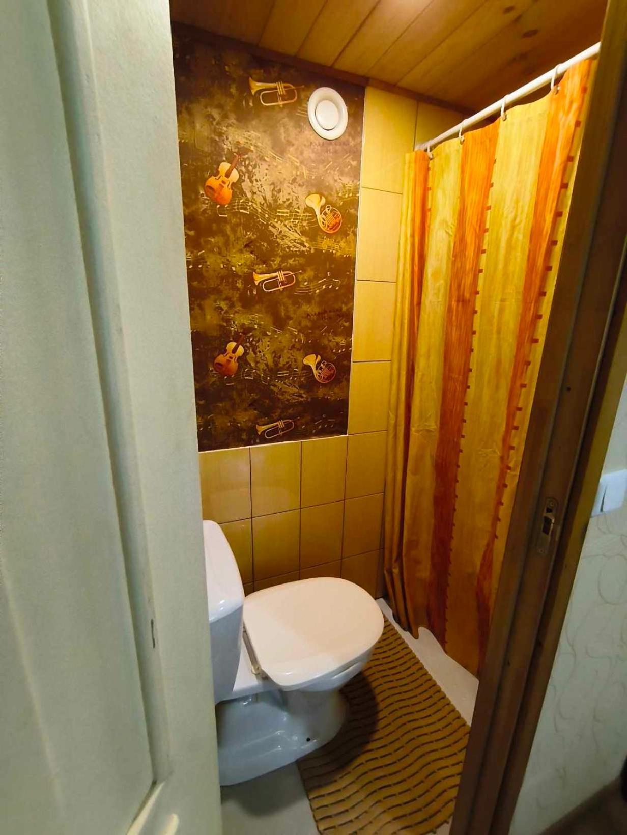 Pärna Guesthouse&Apartments Kuressaare Extérieur photo